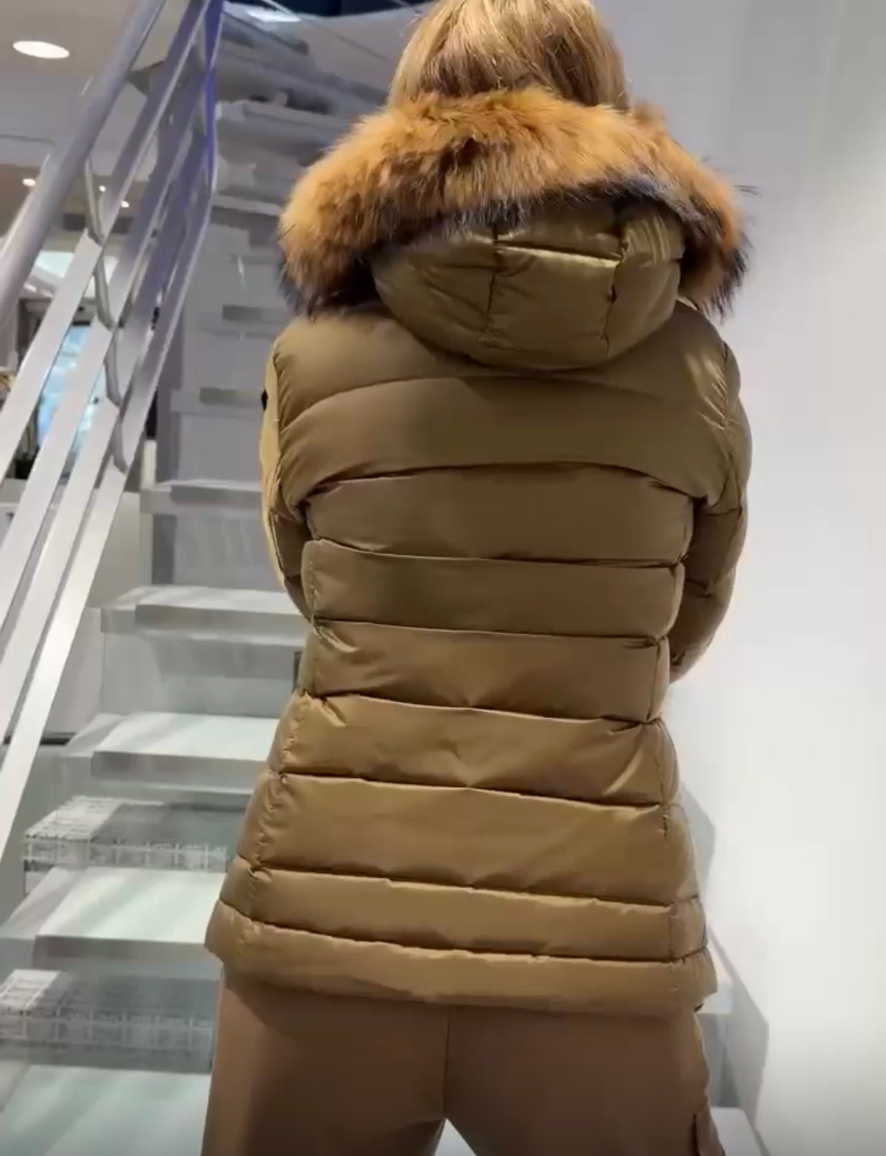 GUBBINO BLAUER CORTO DONNA BEIGE SCURO CON PELLICCIA